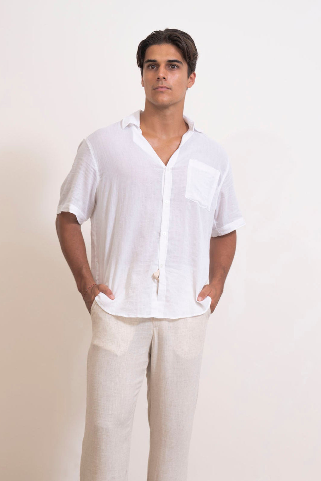 Pasadena 2 White Pocket