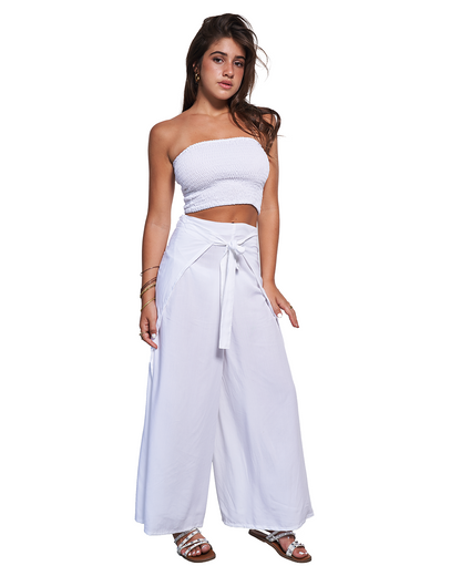 Karachi top White